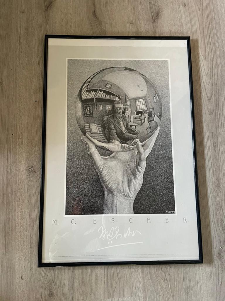 M.C. Escher - Hand met spiegelende bol (ingelijst), Ophalen, Ingelijst, Portret, Lithografie