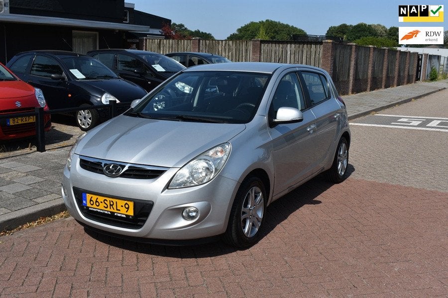 Hyundai I20 1.2i i-Motion|Airco, Auto's, Hyundai, Bedrijf, Te koop, i20, ABS, Airbags, Airconditioning, Boordcomputer, Centrale vergrendeling