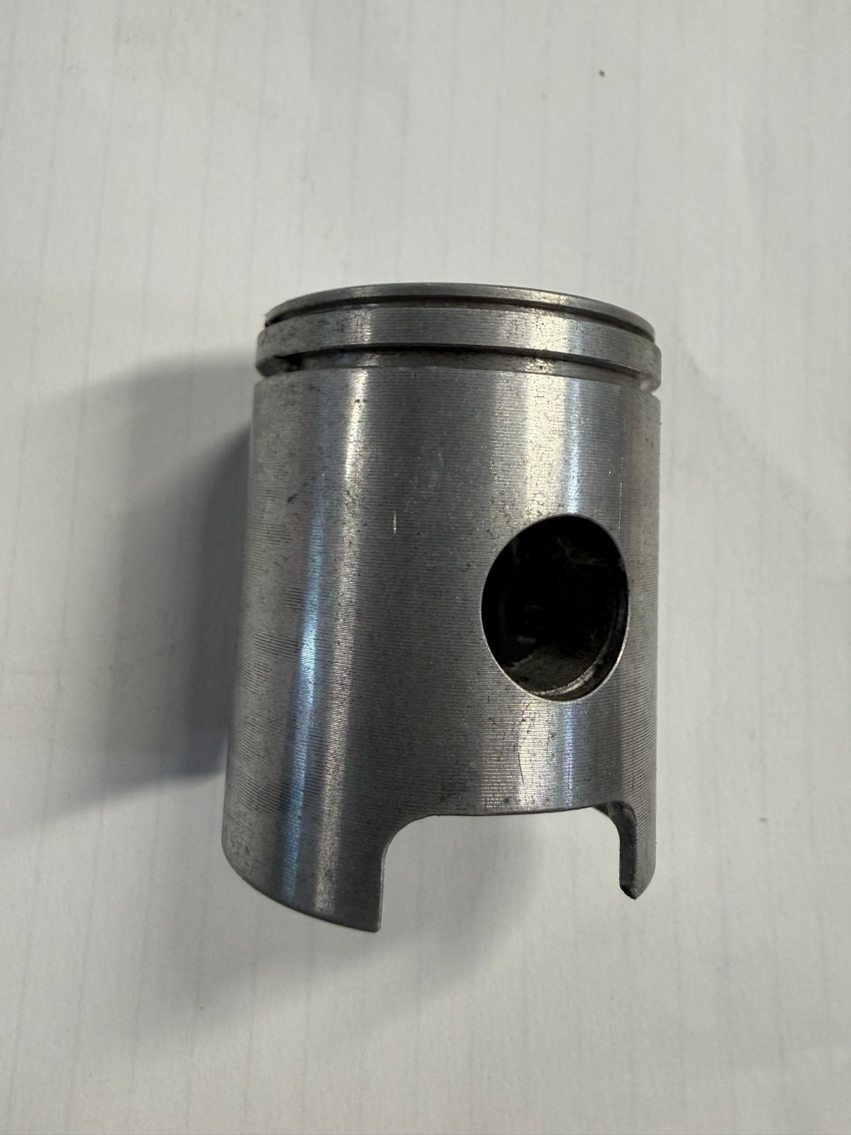 Kreidler Zuiger MAHLE N.O.S. F.  Zuigerpen D 14mm, Ophalen of Verzenden, Zo goed als nieuw, Cilinder