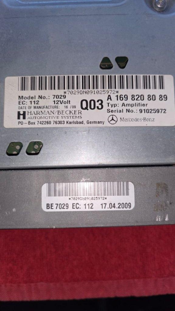 MERCEDES OEM versterker amplifier A1698208089 w203 origineel, Auto-onderdelen, Verzenden, Gebruikt, Mercedes-Benz