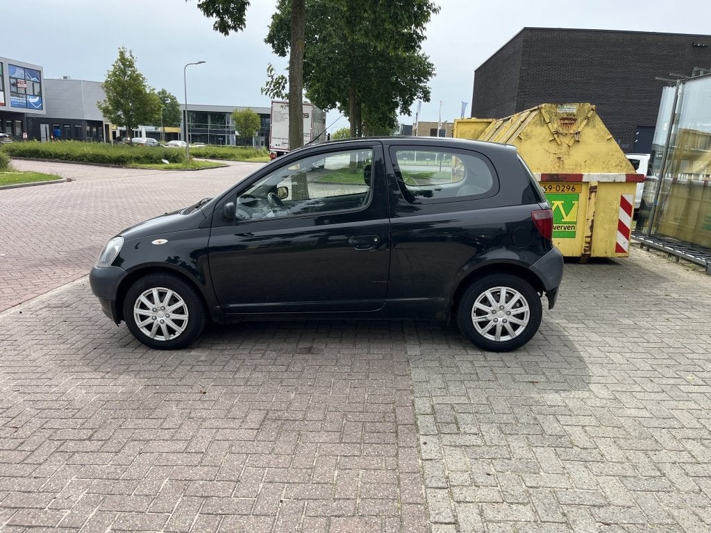 Toyota Yaris 1.0-16V VVT-i Terra| MET NIEUWE APK! (bj 2000), foto 4
