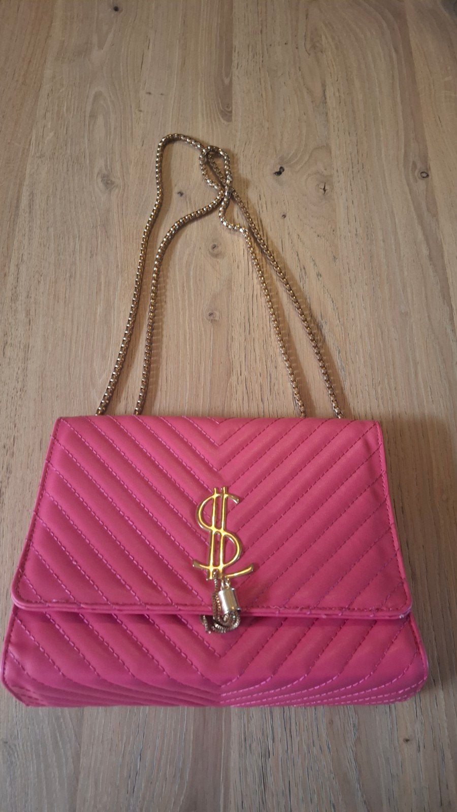 Roze schoudertasje met goudkleurige ketting, Ophalen of Verzenden