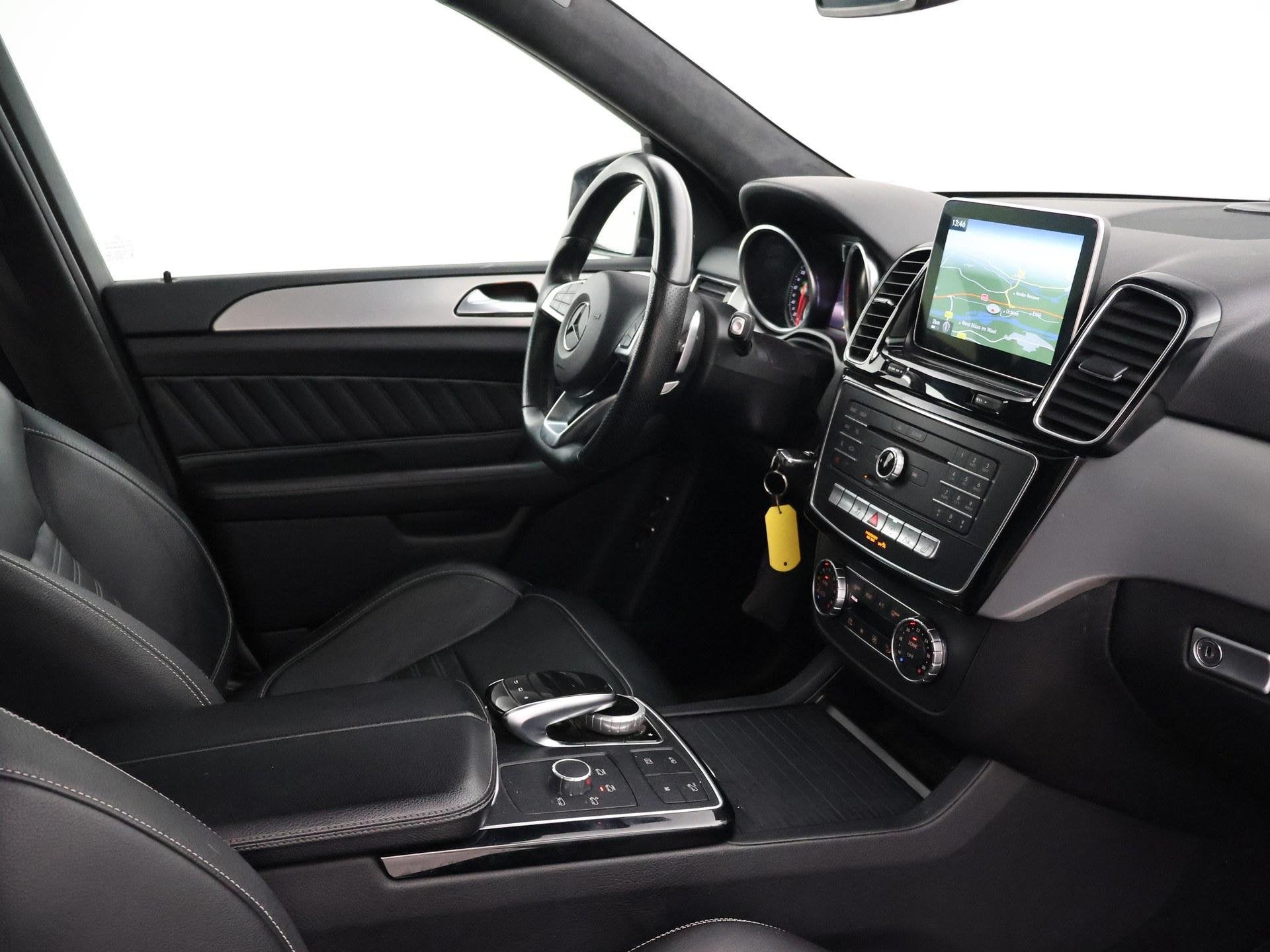Mercedes-Benz GLE-klasse 350d 258 PK 4MATIC AMG SPORT + 3500, Auto's, Mercedes-Benz, Automaat, 15 km/l, Gebruikt, Euro 6
