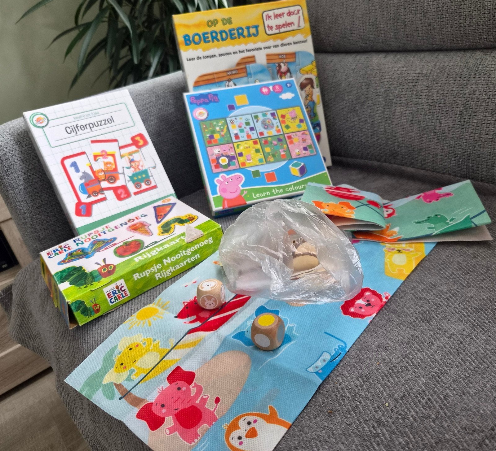 Educatief speelgoed pakket zgan (poppetje boerderij mist), Ophalen, Zo goed als nieuw, Puzzelen