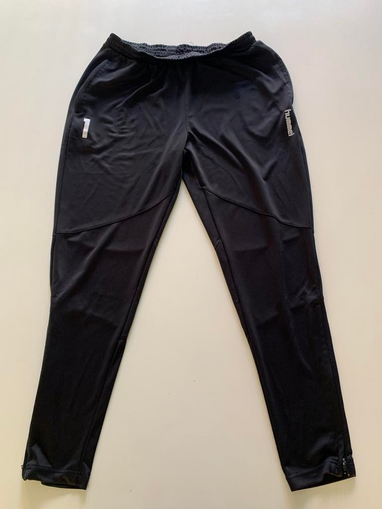 Zwarte trainingsbroek maat L Hummel, Kleding | Heren, Sportkleding, Maat 52/54 (L), Zwart, Ophalen of Verzenden, Voetbal