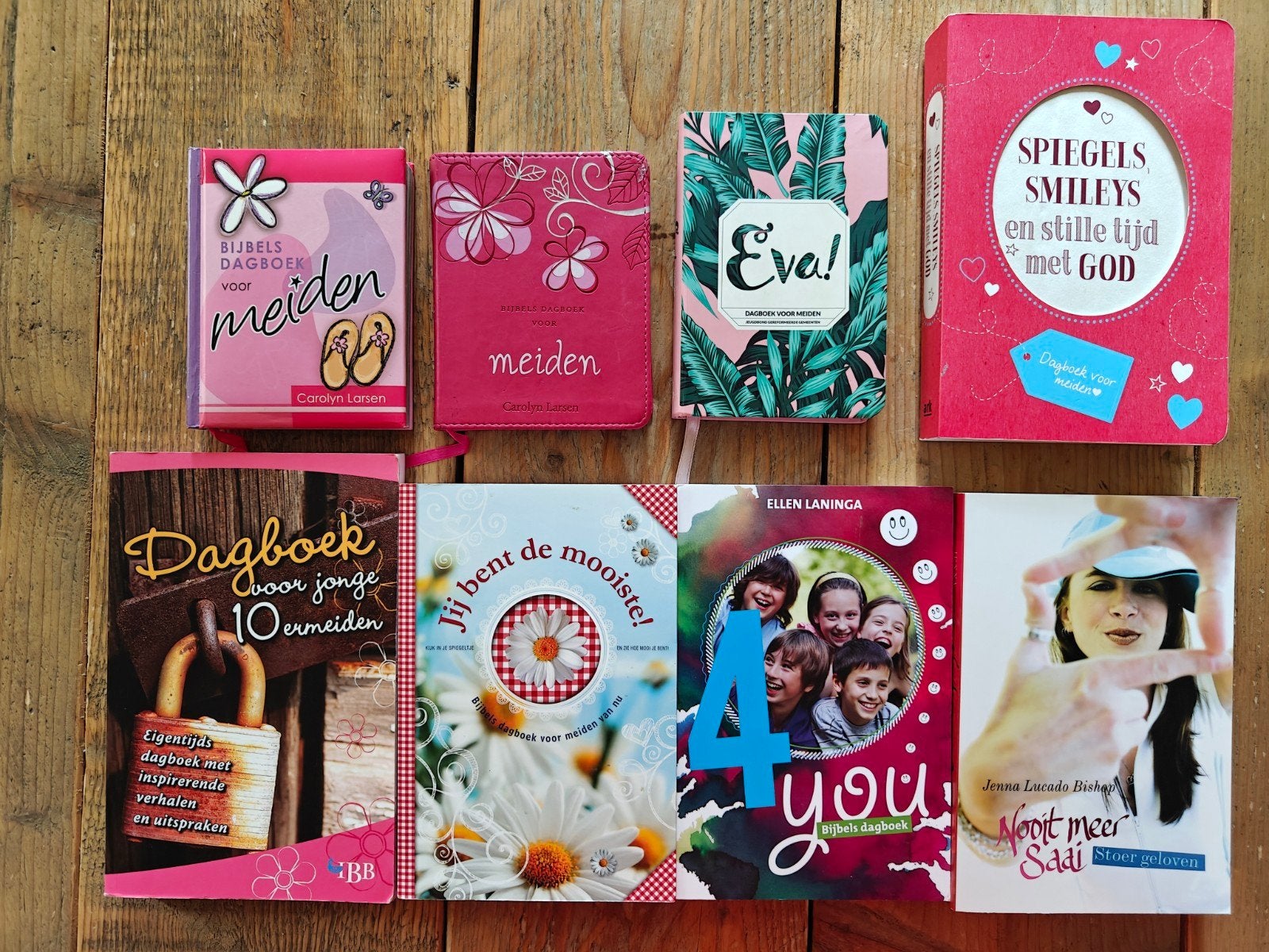 8 Bijbelse( Dag)boeken, voor meiden.