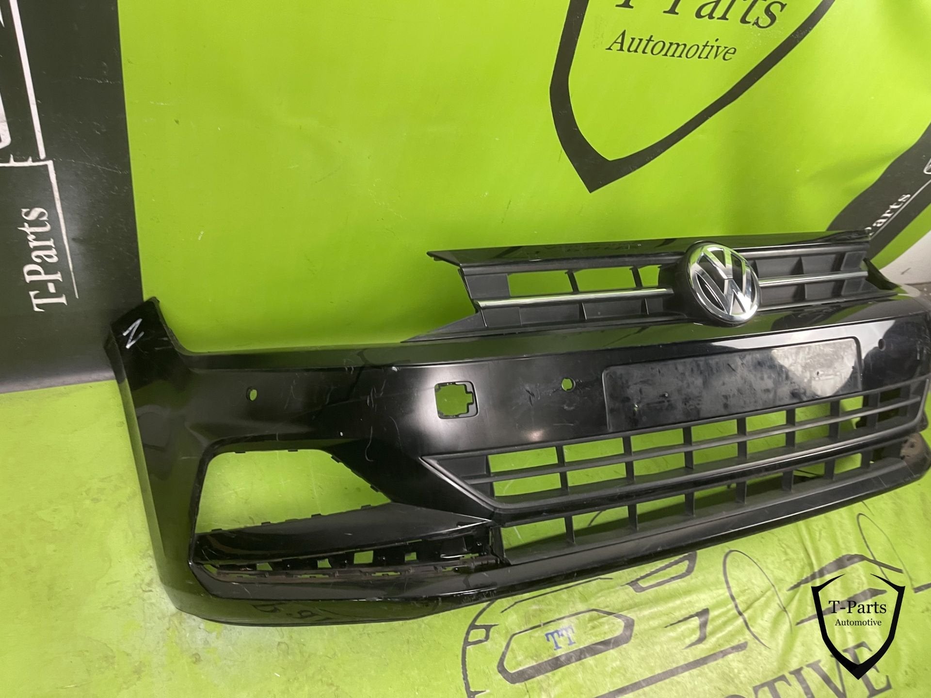 volkswagen polo 2G voorbumper bumper grille rooster, Info@fabrikant.eu, Volkswagen, Ophalen of Verzenden, Bumper