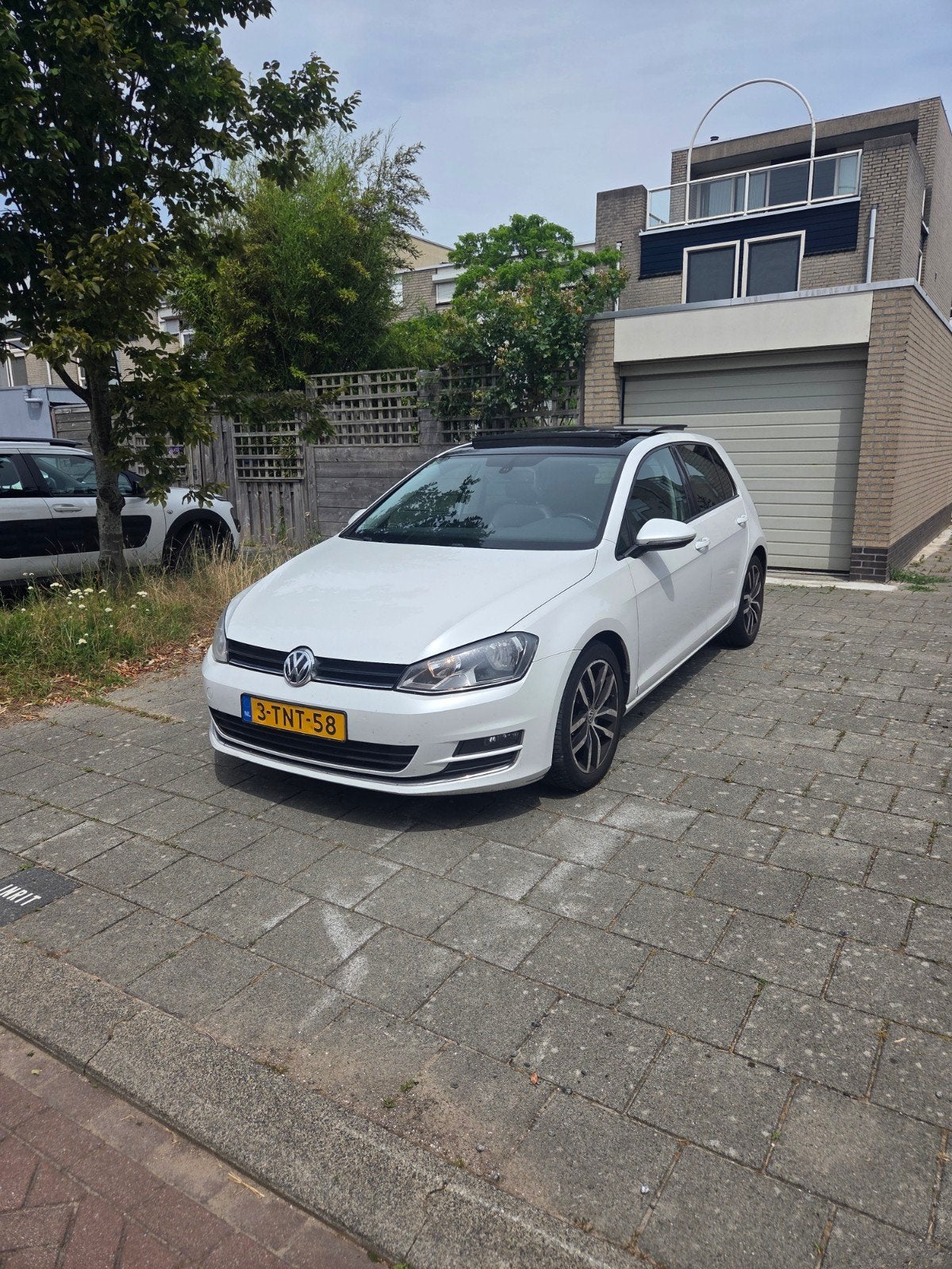 Volkswagen Golf 1.4 TSI 90KW Pano DSG 2014 Wit, Stof, Zwart, 4 cilinders, Origineel Nederlands
