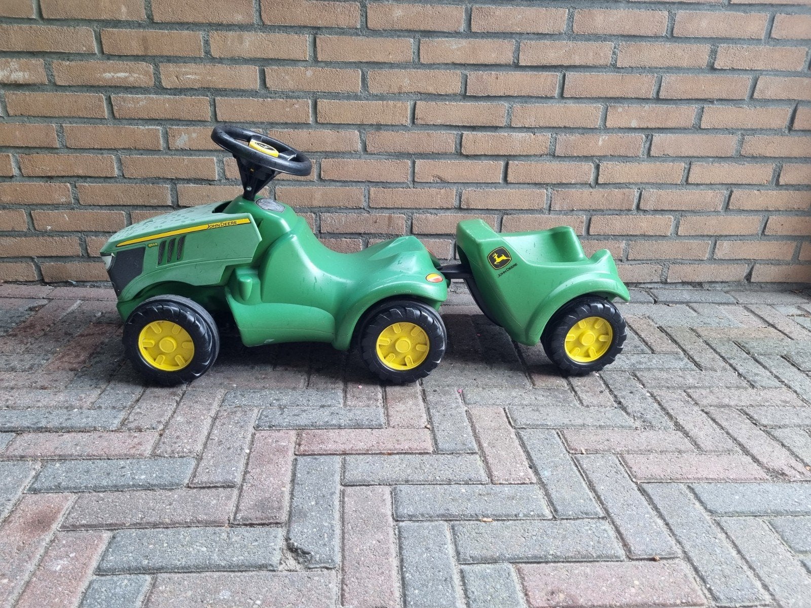 Toffe John Deere loopauto, Ophalen