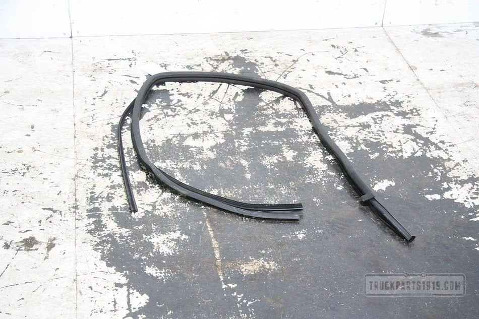 Mercedes-Benz Body & Chassis Parts Ruitgeleider Sprinter, Ophalen, Gebruikt, Mercedes-Benz