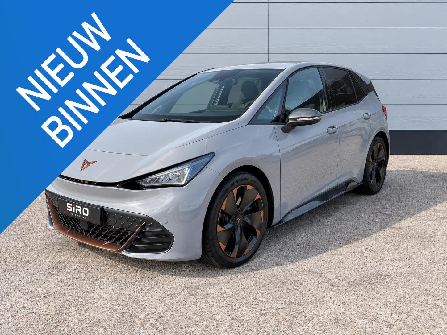 CUPRA Born Adrenaline One 62 kWh * Carplay * Camera * SOH 88, Auto's, Automaat, Gebruikt, Zwart, 375 min