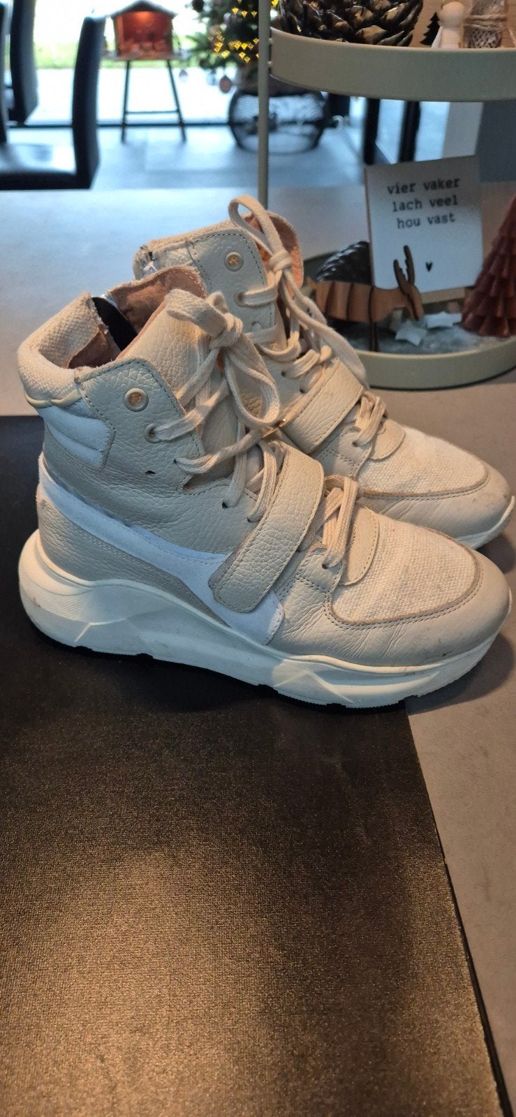 DWRS sneakers maat 37 - Zo goed als nieuw, Kleding | Dames, Schoenen, DWRS, Ophalen of Verzenden, Zo goed als nieuw, Sneakers of Gympen