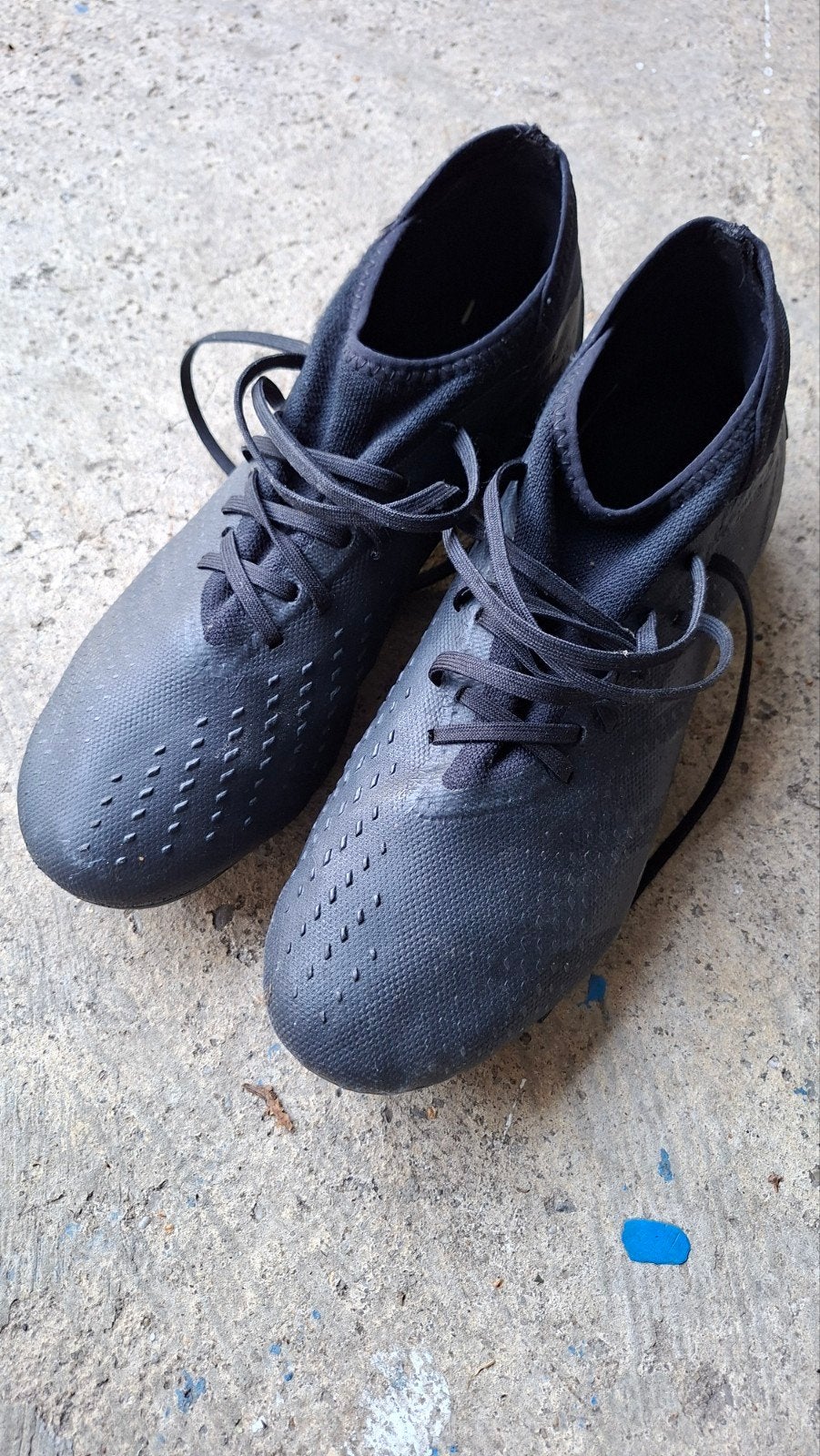 Zwarte Adidas voetbalschoenen - Maat 44, Ophalen, Gebruikt, Schoenen