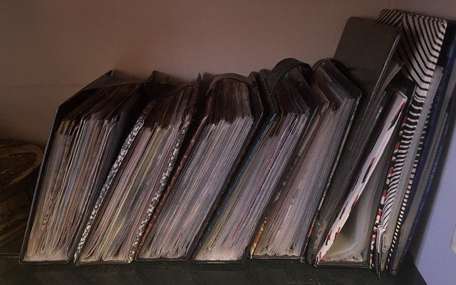 111 Vinyl Singles  in een  koop (Zie Titellijst) + Mappen, Cd's en Dvd's, Vinyl Singles, 1990 - 1999, 7 inch, Single, Ophalen of Verzenden