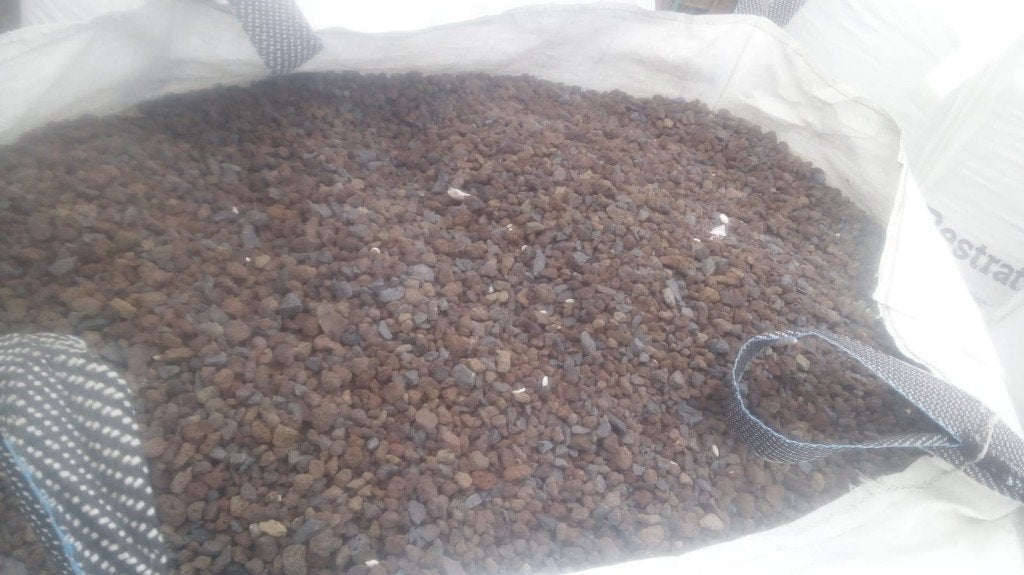 Lava split 8-16 mm 2 big bags, Tuin en Terras, Grind, Keien en Split, Ophalen, Bruin, Nieuw, Split