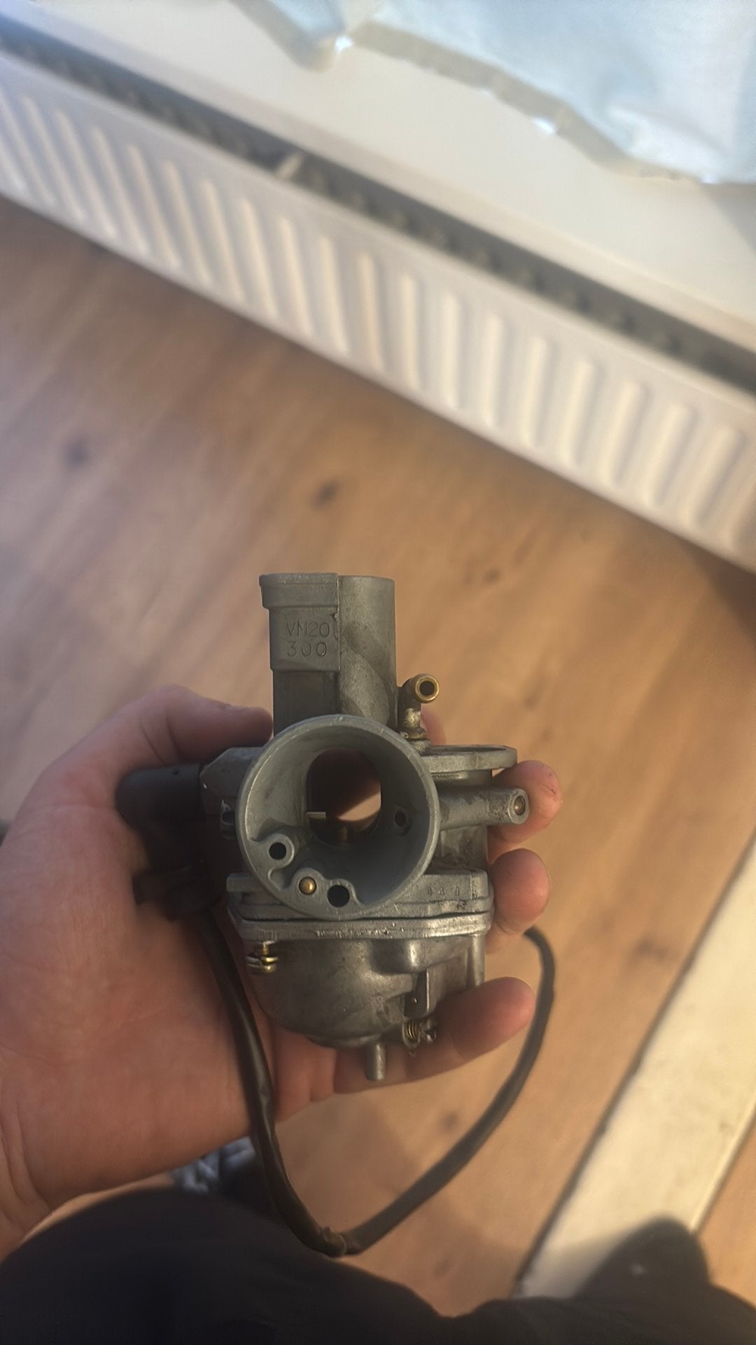 2x 20.5 mikuni carbs 1x multivar 125cc, Ophalen, Zo goed als nieuw, Carburateur