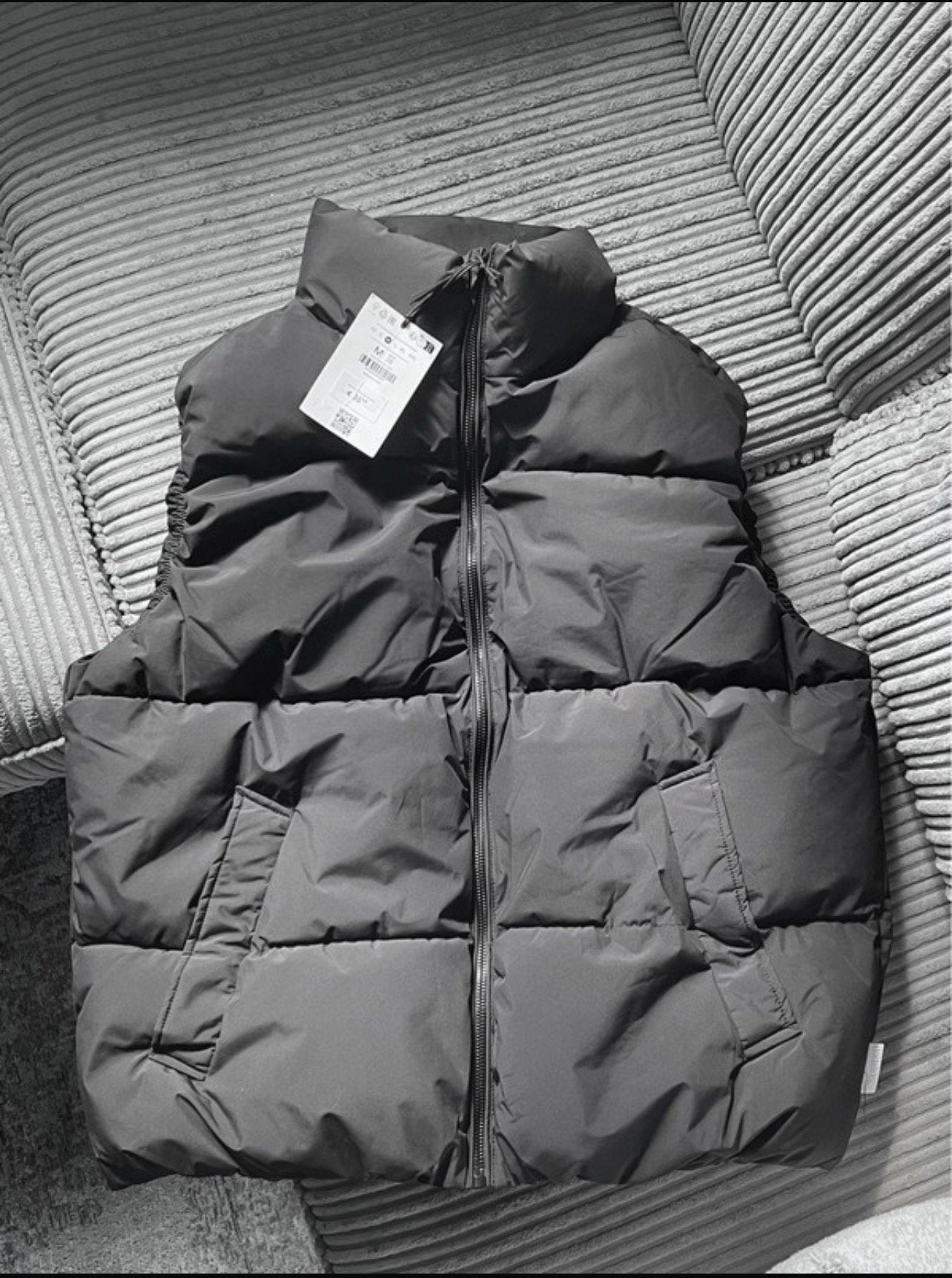 Nieuwe Zwarte Bershka bodywarmer, Kleding | Heren, Ophalen of Verzenden, Zo goed als nieuw, Zwart