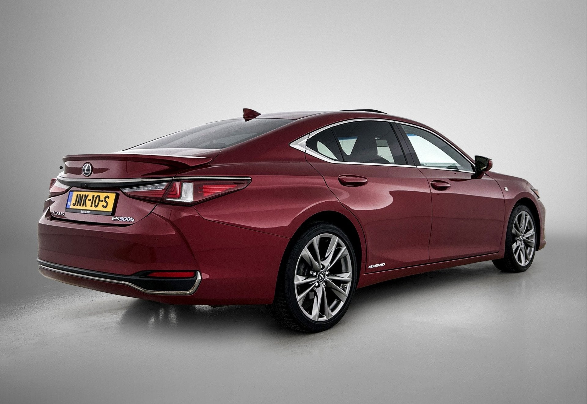 Lexus ES 300h F Sport Line | Sportief uitgevoerd |, Auto's, Stof, Gebruikt, 4 cilinders, 1655 kg
