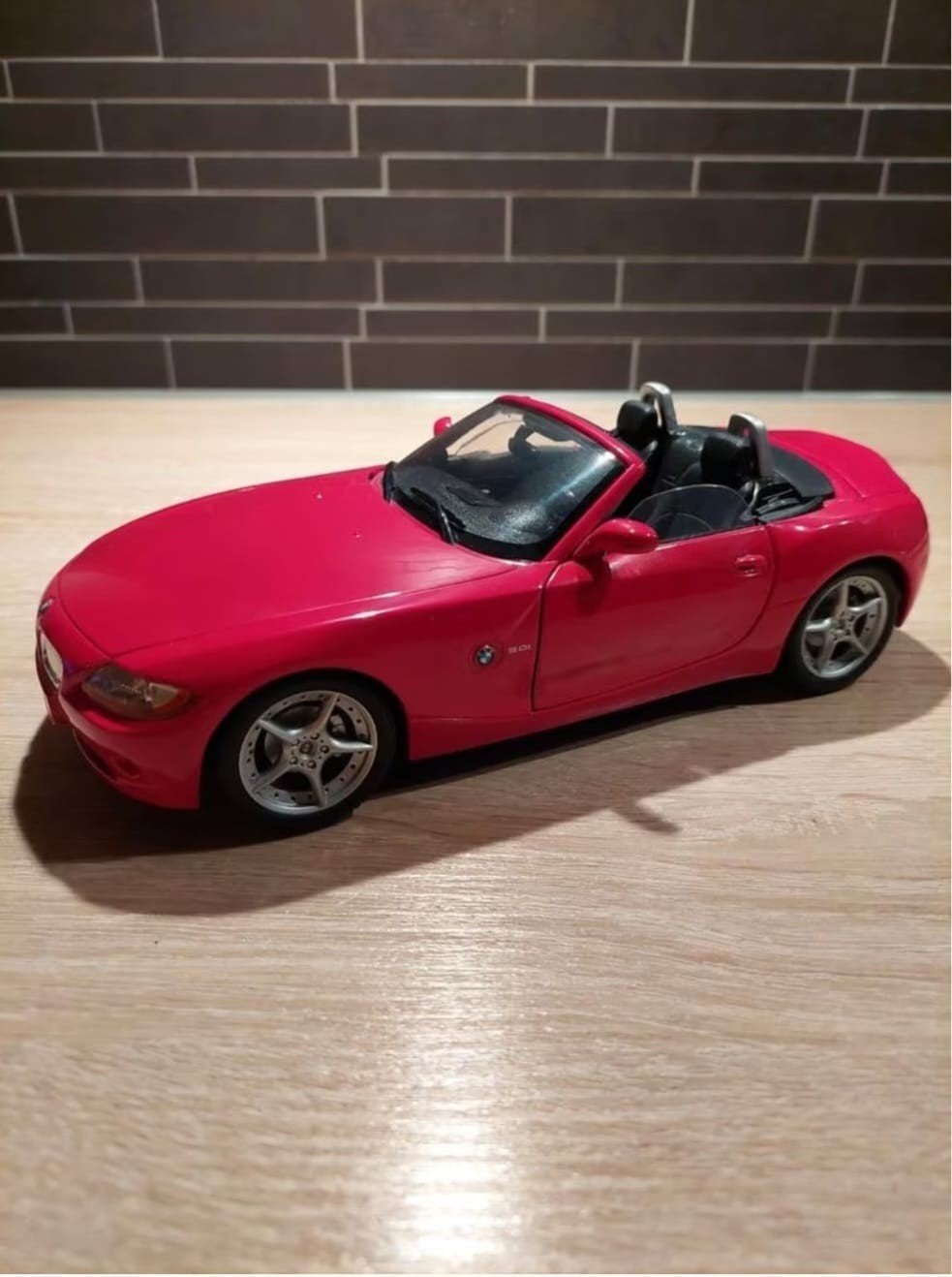 Bburago 1:18 BMW Z4 - in doos, Ophalen of Verzenden, Nieuw, Auto, Bburago