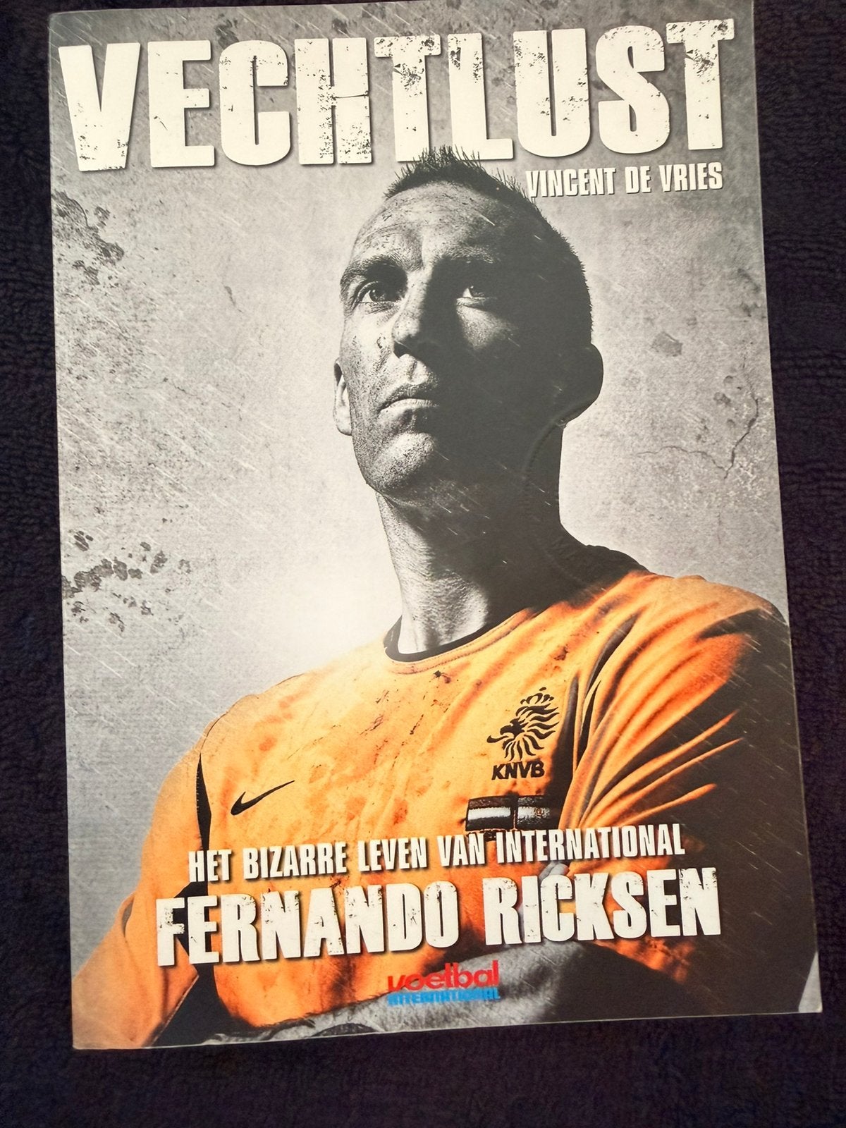 Vechtlust: Het bizarre leven van Fernando Ricksen (Nieuw), Ophalen of Verzenden, Nieuw, Balsport