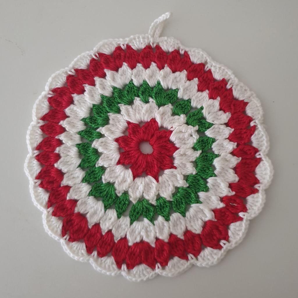 Doily. Pannenlap. Onderzetter. Gehaakt. Ø 14 cm, Ophalen of Verzenden, Nieuw