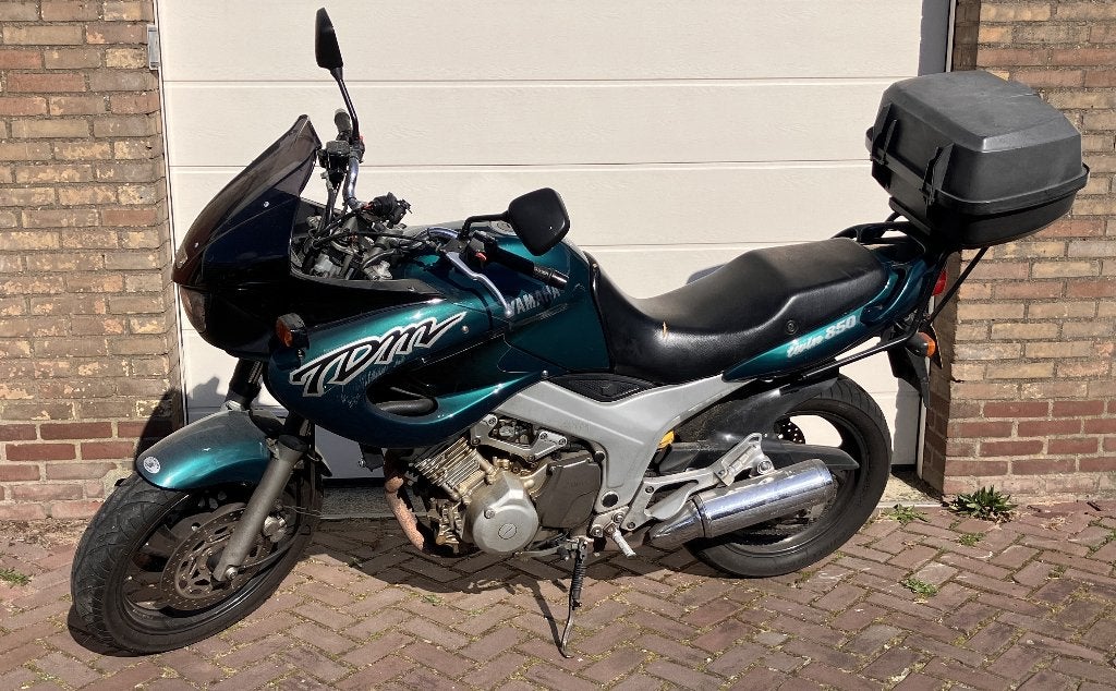 Yamaha TDM 850, 1996, Occasion, 4 cilinders, Motorrijbewijs A, Particulier