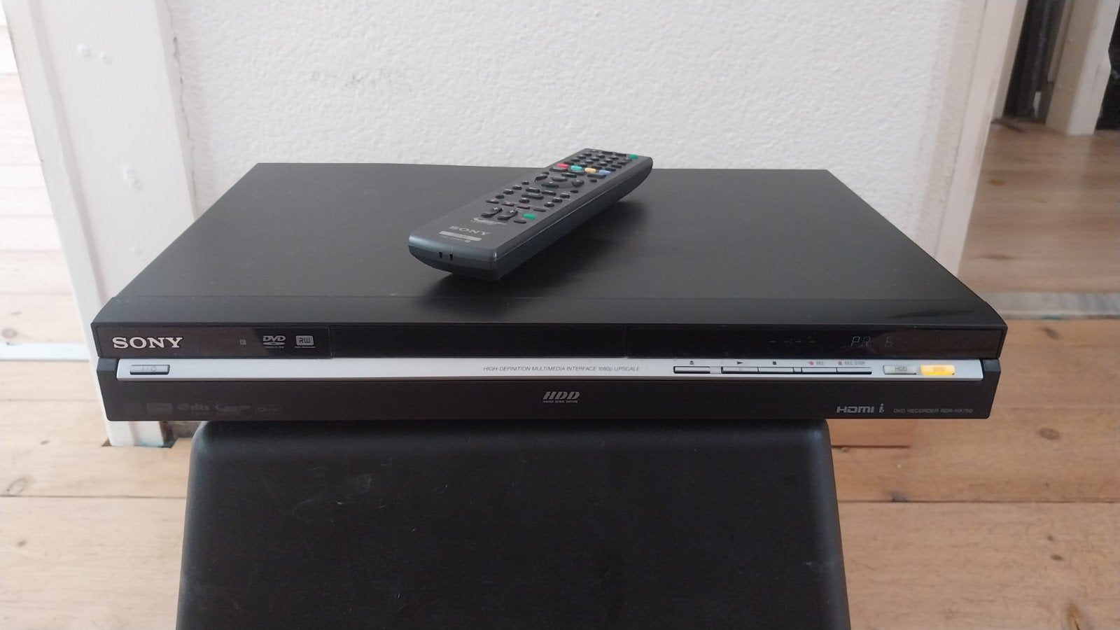 Sony RDR-HX750 DVD-recorder met HDMI en afstandsbediening, Gebruikt, Met harddisk, Dvd-recorder, Ophalen of Verzenden