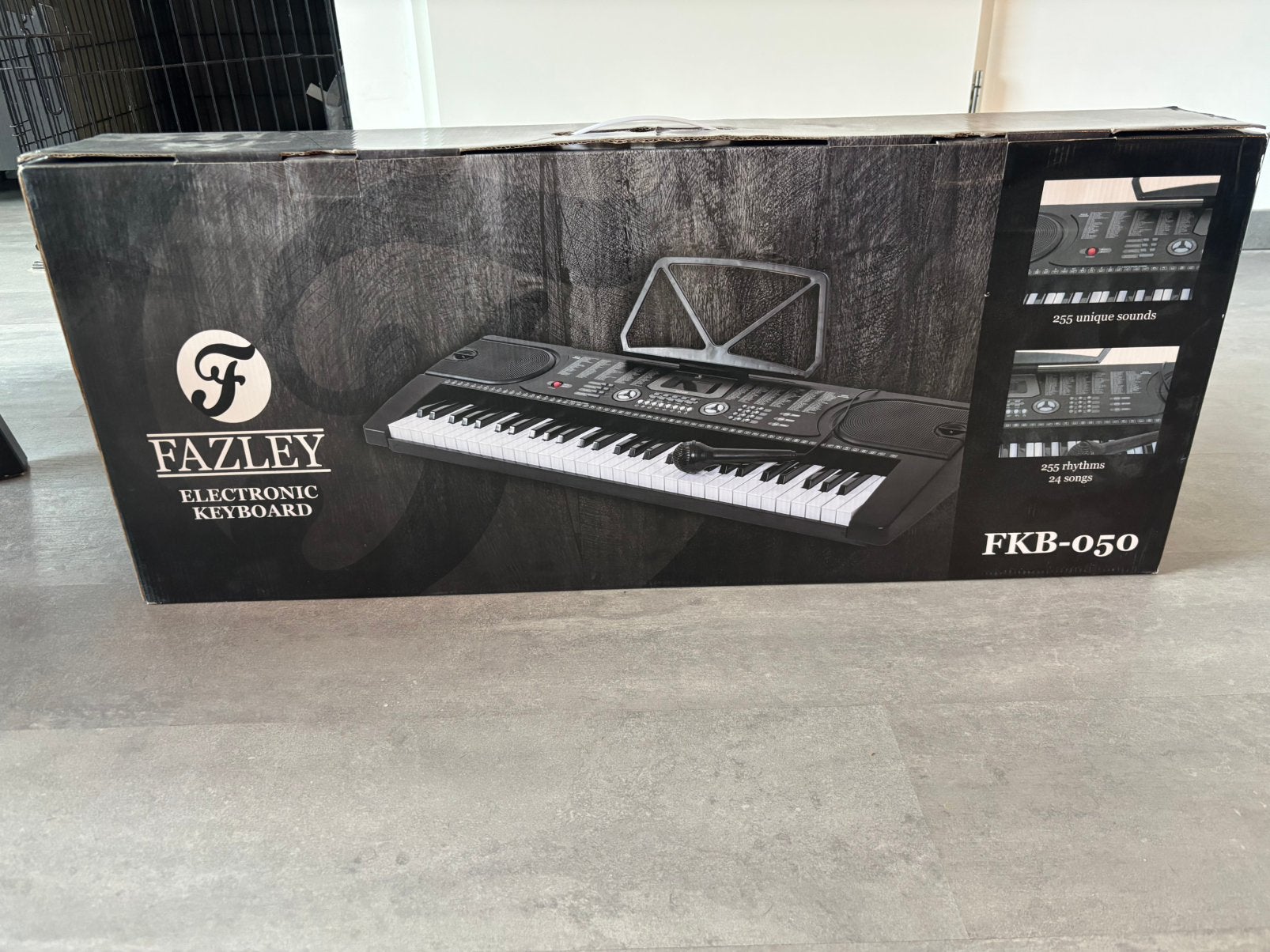 Fazley FKB-050 keyboard 61 toetsen + standaard, Muziek en Instrumenten, Keyboards, 61 toetsen, Zo goed als nieuw, Met standaard