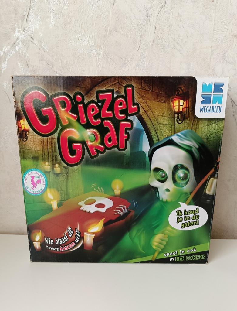Griezel Graf Spel - Megableu, Een of twee spelers, Ophalen, Gebruikt, Megableu
