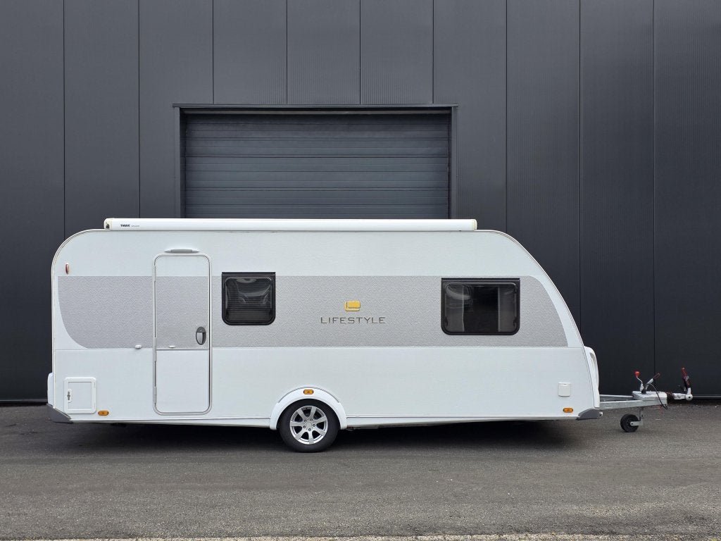 Knaus Lifestyle 550 LK Lounge amp; Stapelbed, Overige typen, Schokbreker, Bedrijf, 5 tot 6 meter