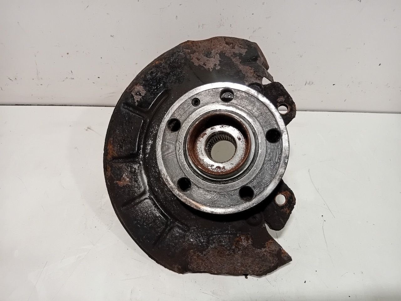 Wielnaaf rechts voor Skoda Rapid, Onderdelen@venauto.nl, Van der Ven Autorecycling B.V., Gebruikt, Ettenseweg 76, 4706 PB Roosendaal, The Netherlands