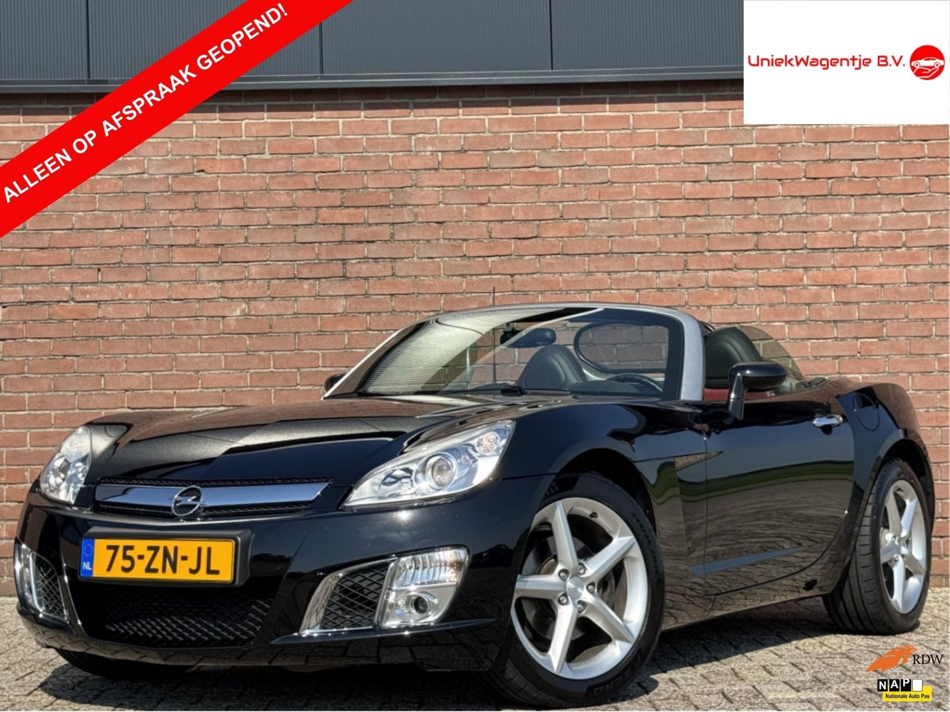 Opel GT 2.0 TURBO ECOTEC | NL-AUTO! | NIEUWSTAAT! | LEDER!, Auto's, 1998 cc, Achterwielaandrijving, Gebruikt, 264 pk