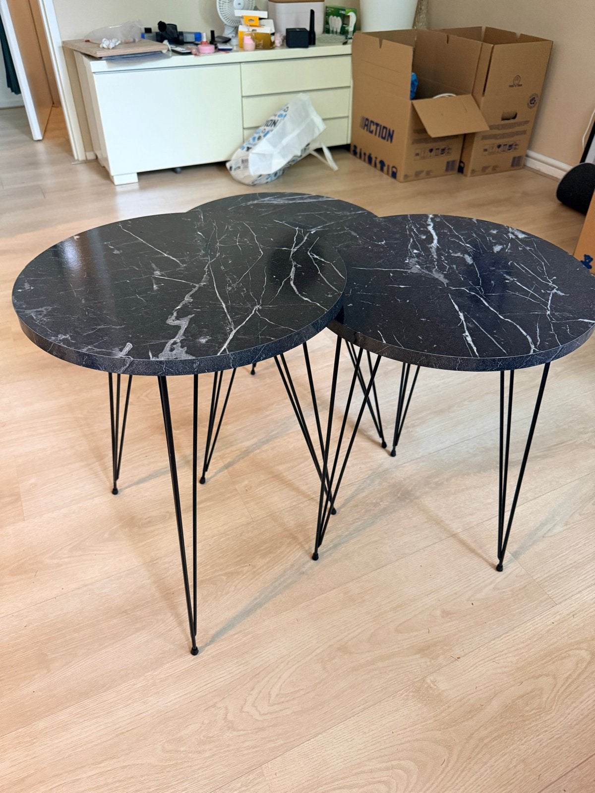 Set van 3 ronde salontafels met marmerlook, Ophalen, 50 – 75, Gebruikt, Rond