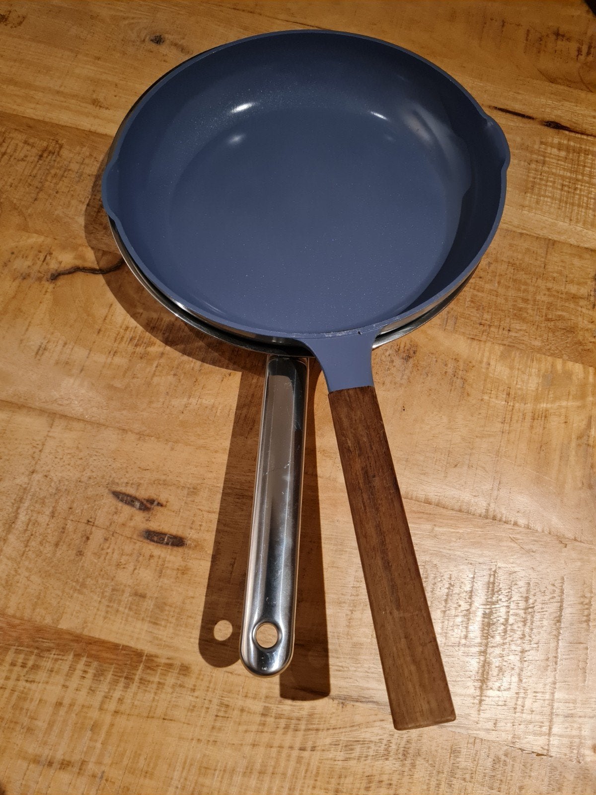 2x IKEA Pannen - 28 cm - Goede staat, Huis en Inrichting, Ophalen of Verzenden, IKEA