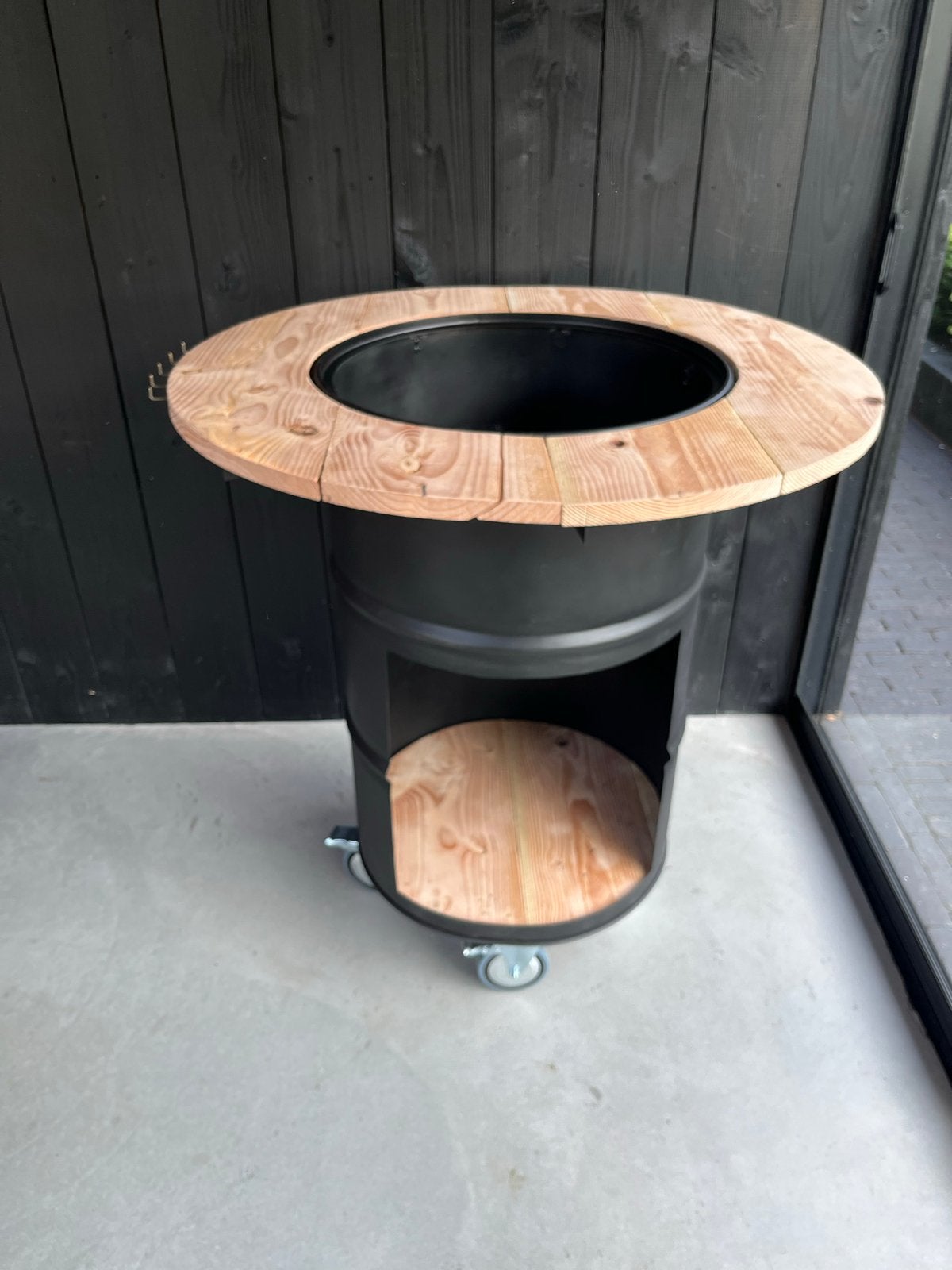 Zelfbouw bbq ofyr statafel, Ophalen, Nieuw