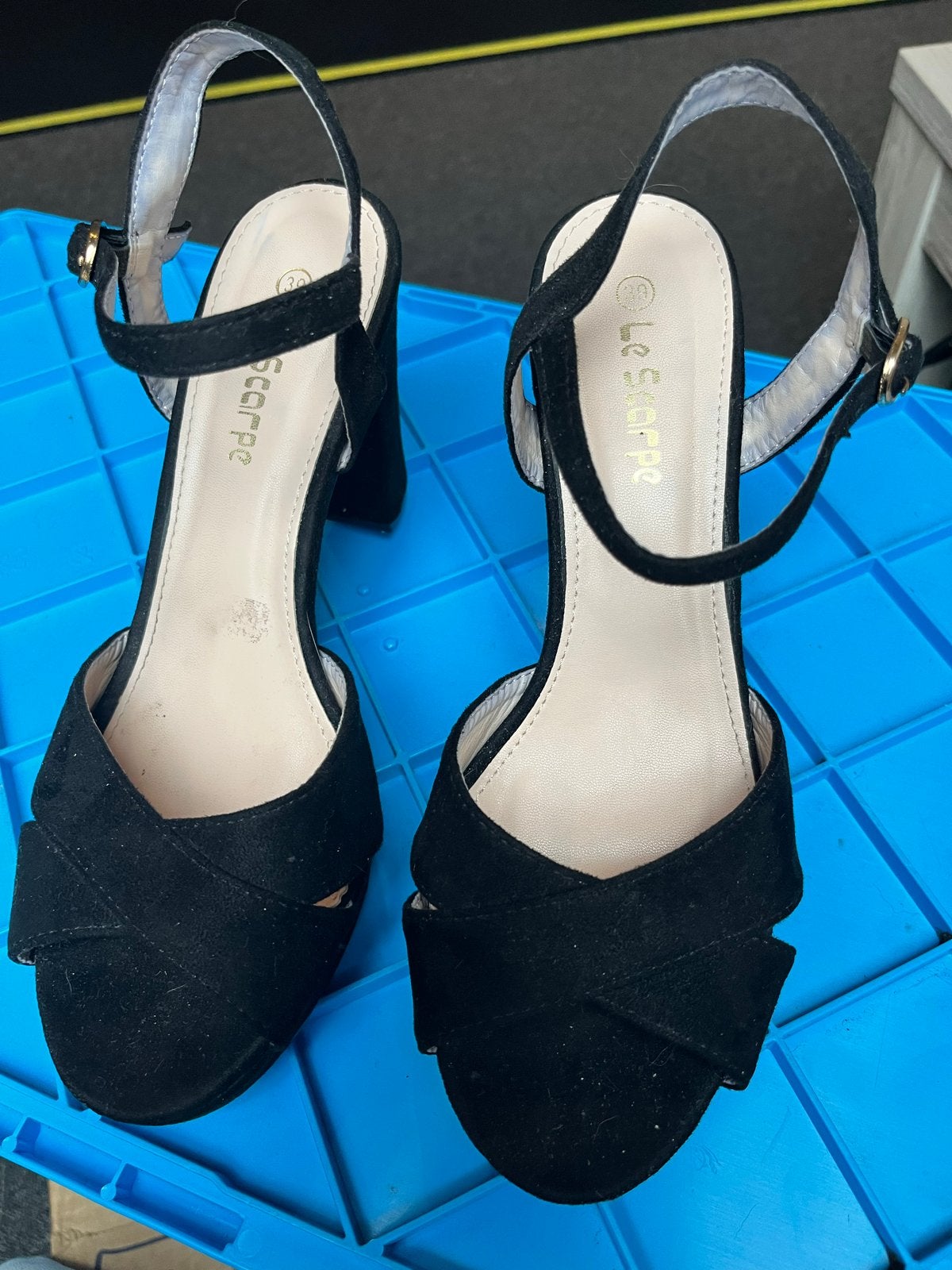 Zwarte pumps - Maat 38, Pumps, Zwart, Ophalen of Verzenden, Zo goed als nieuw