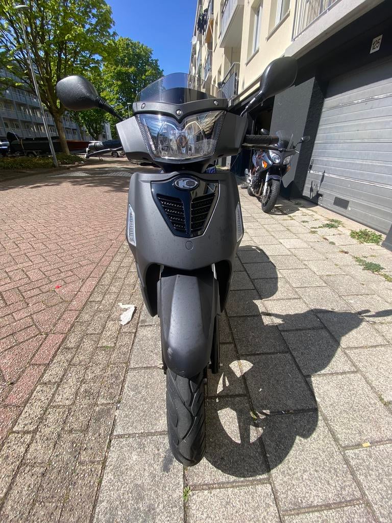 Kymco People S – 2015 – Slechts 4.779 km –Nieuwstaat!, Ophalen, Zo goed als nieuw, People S