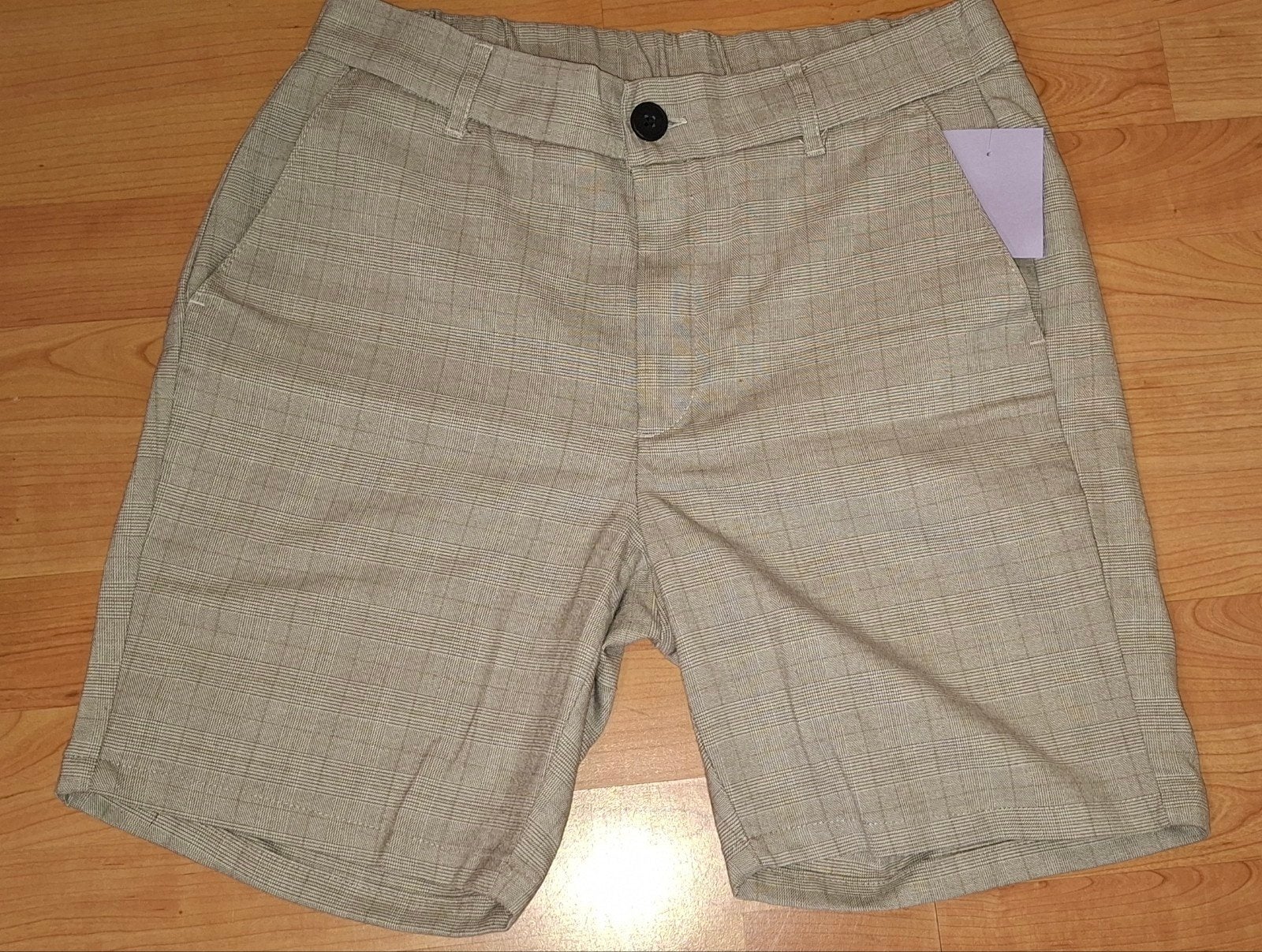 Geruite short- Beige/grijs, Kleding | Heren, Broeken en Pantalons, Onbekend, Beige, Ophalen of Verzenden, Gedragen