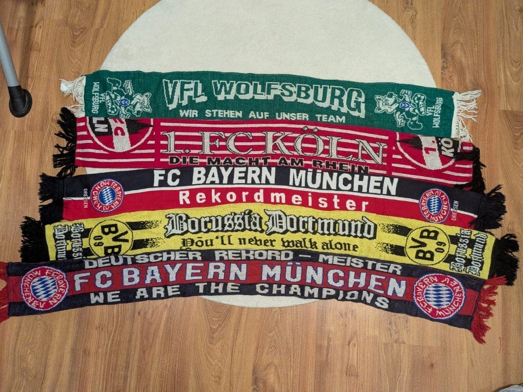 voetbaal sjaals, Verzenden, Gebruikt, Buitenlandse clubs, Vaantje of Sjaal