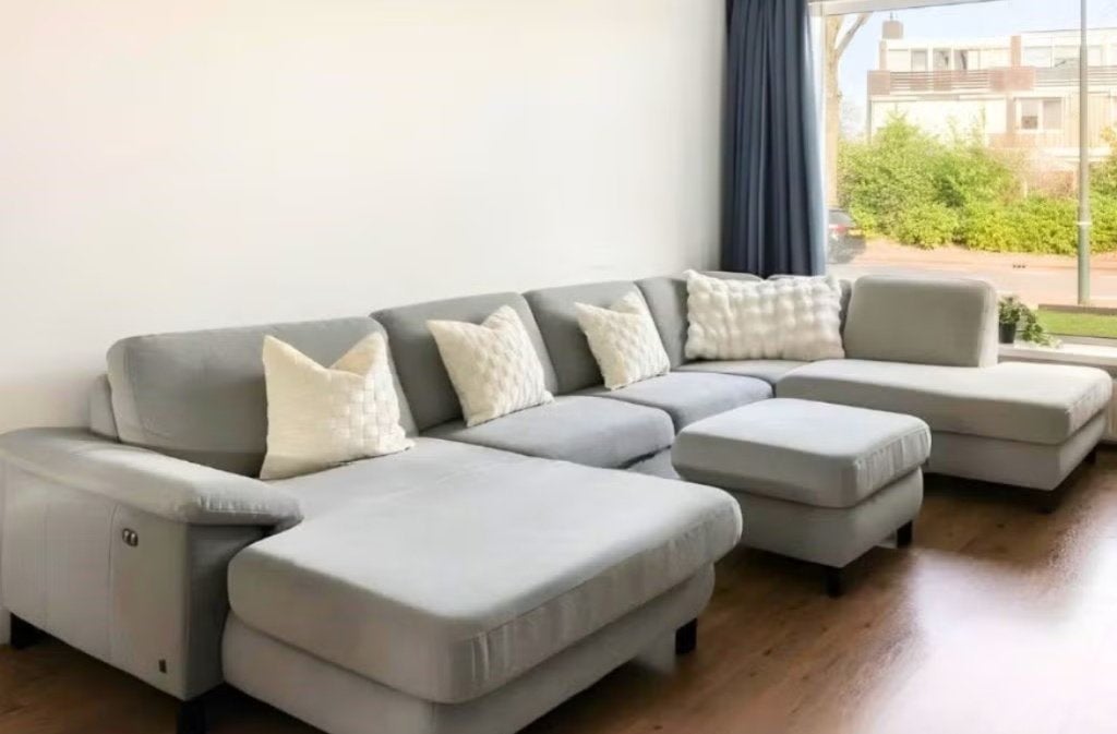 Profita hoekbank 8-zits – slaapfunctie, relax, opbergruimte, Huis en Inrichting, Ophalen, 300 cm of meer, Zo goed als nieuw, Modern, elektrisch, verstelbaar, met opbergruimte
