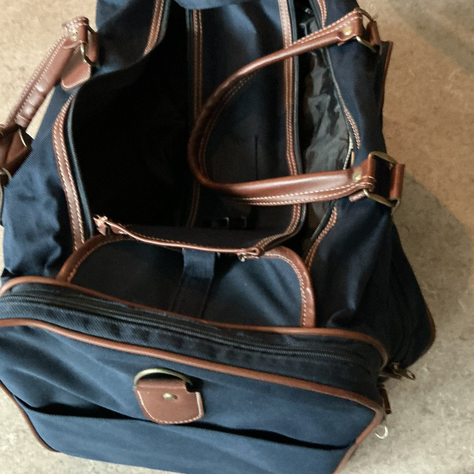 Weekend tas, Sieraden, Tassen en Uiterlijk, Tassen | Reistassen en Weekendtassen, Ophalen, Zo goed als nieuw, 30 cm of meer, Minder dan 35 cm
