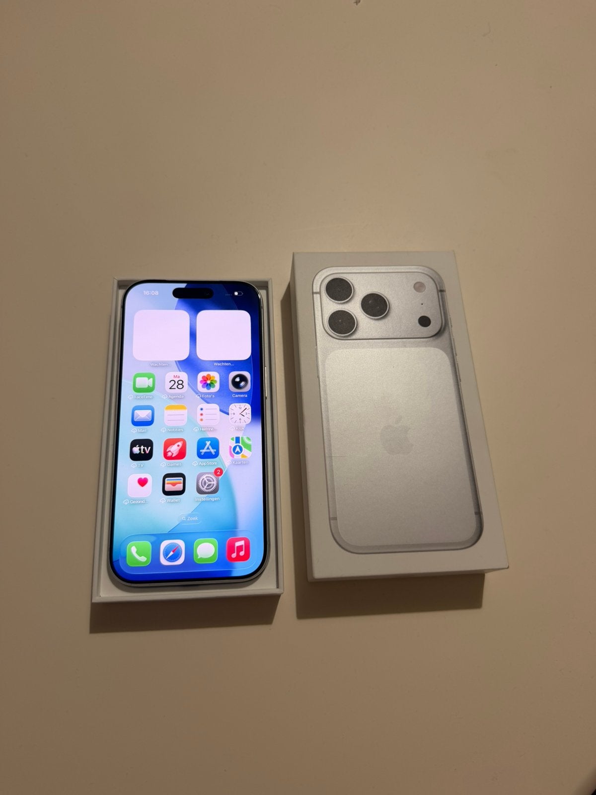 Foto 3 van iPhone 17 Pro 256GB - Met Doos | 92% Batterijconditie 🔋