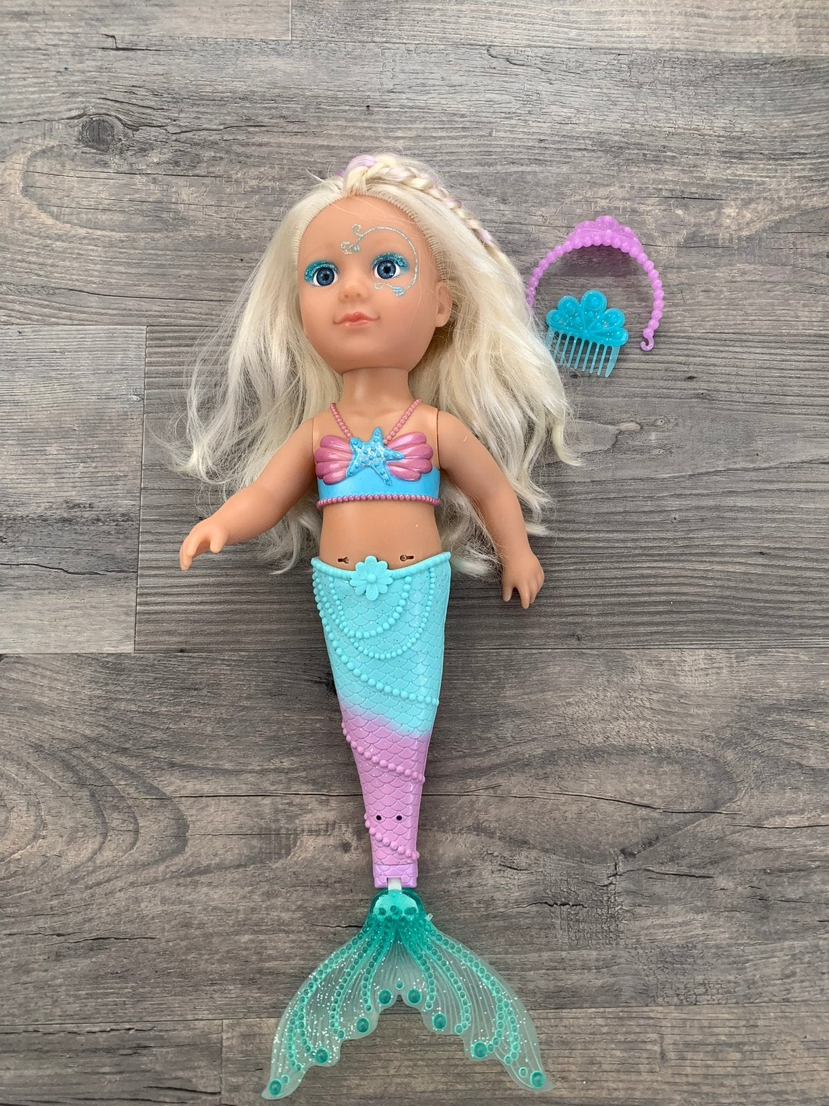 Zeemeermin pop met staart en accessoires, Ophalen of Verzenden, Gebruikt, Overige typen