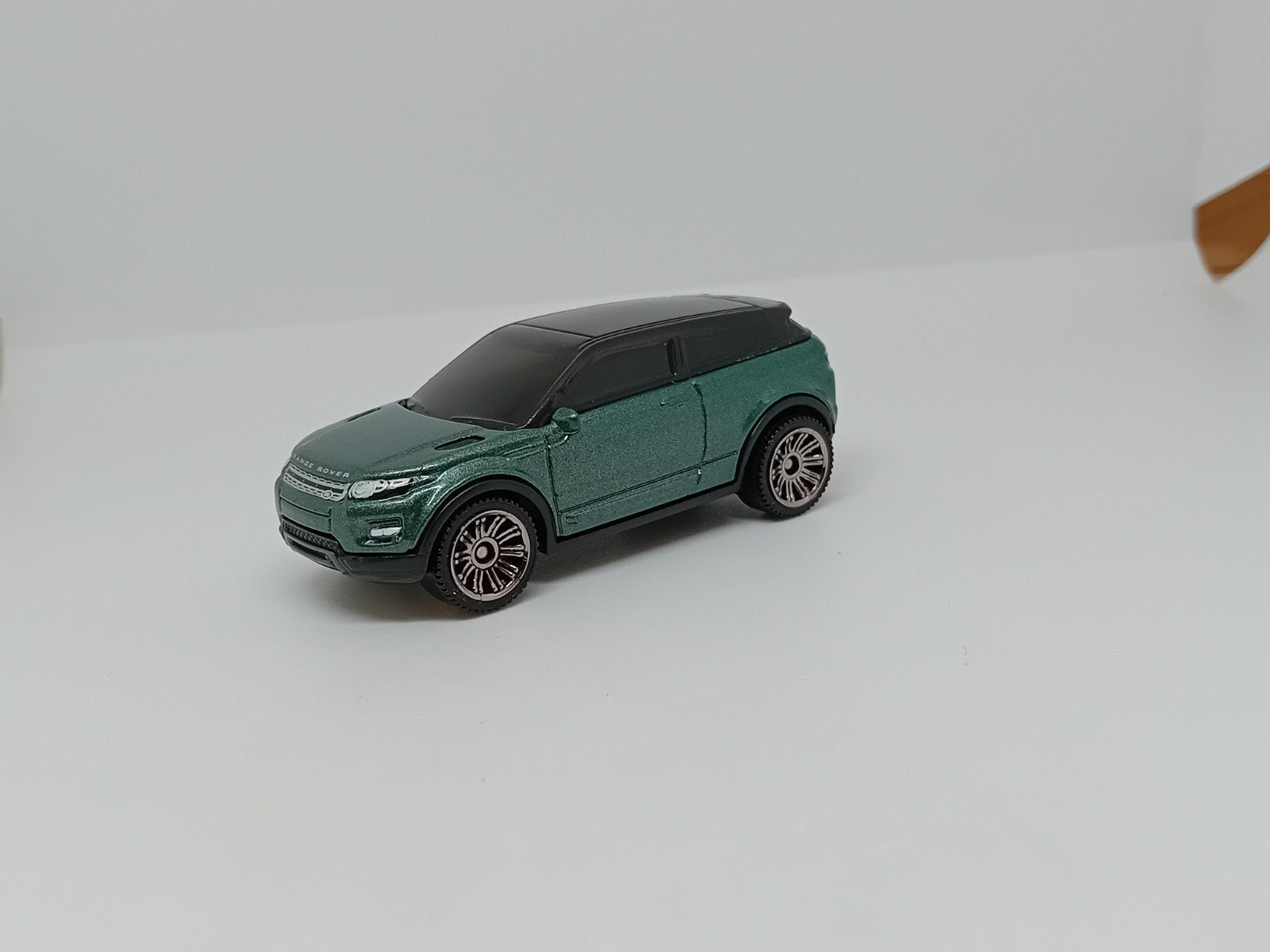 Matchbox 15 Range Rover Evoque, Ophalen of Verzenden, Nieuw, Auto