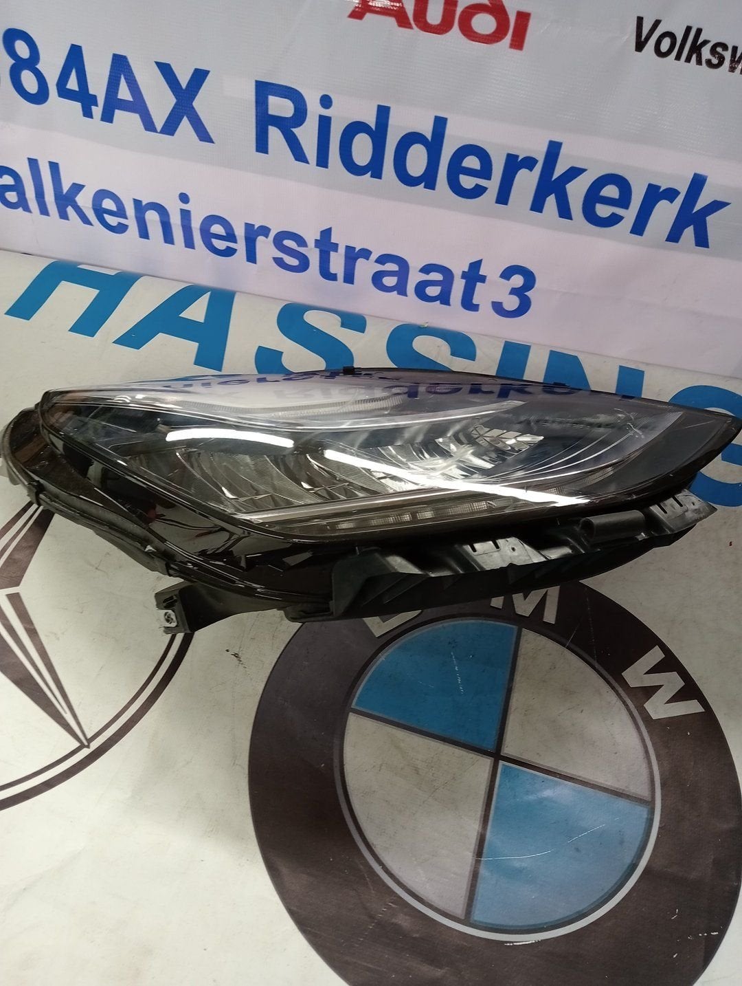 Tesla Model 3 / Y KOPLAMP 107737200L, Gebruikt, -, Overige automerken, -