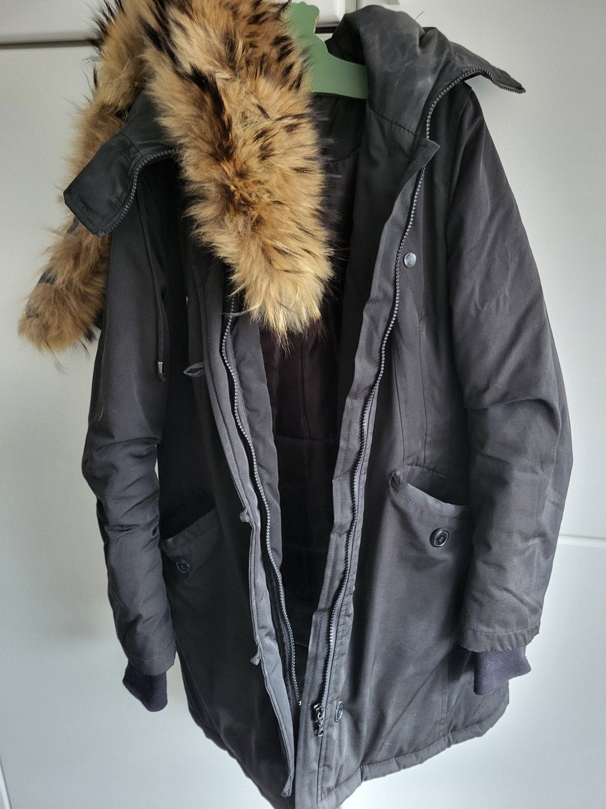 Attentif Paris winterjas met bontkraag - Maat 38, Maat 38/40 (M), Zwart, Zo goed als nieuw, Attentif Paris