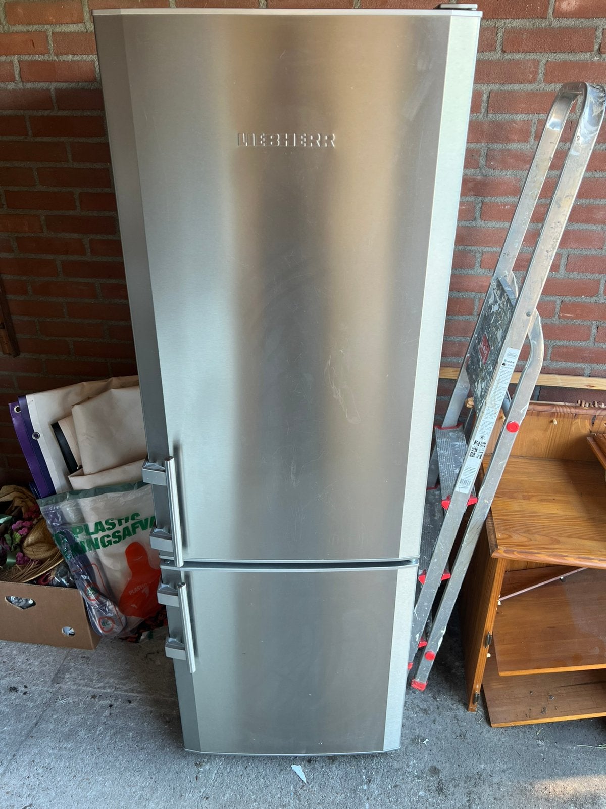 Liebherr rvs koelvriescombinatie, Gebruikt, 200 liter of meer, Met aparte vriezer, Ophalen of Verzenden