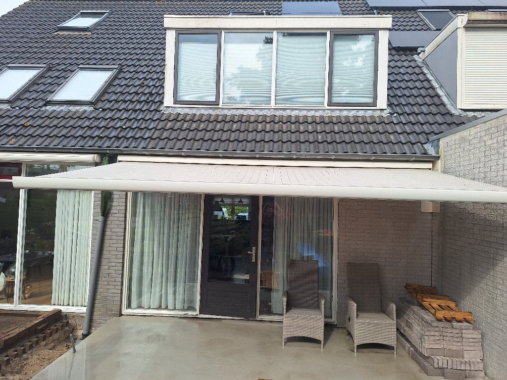 Zonnescherm, Ophalen, Gebruikt