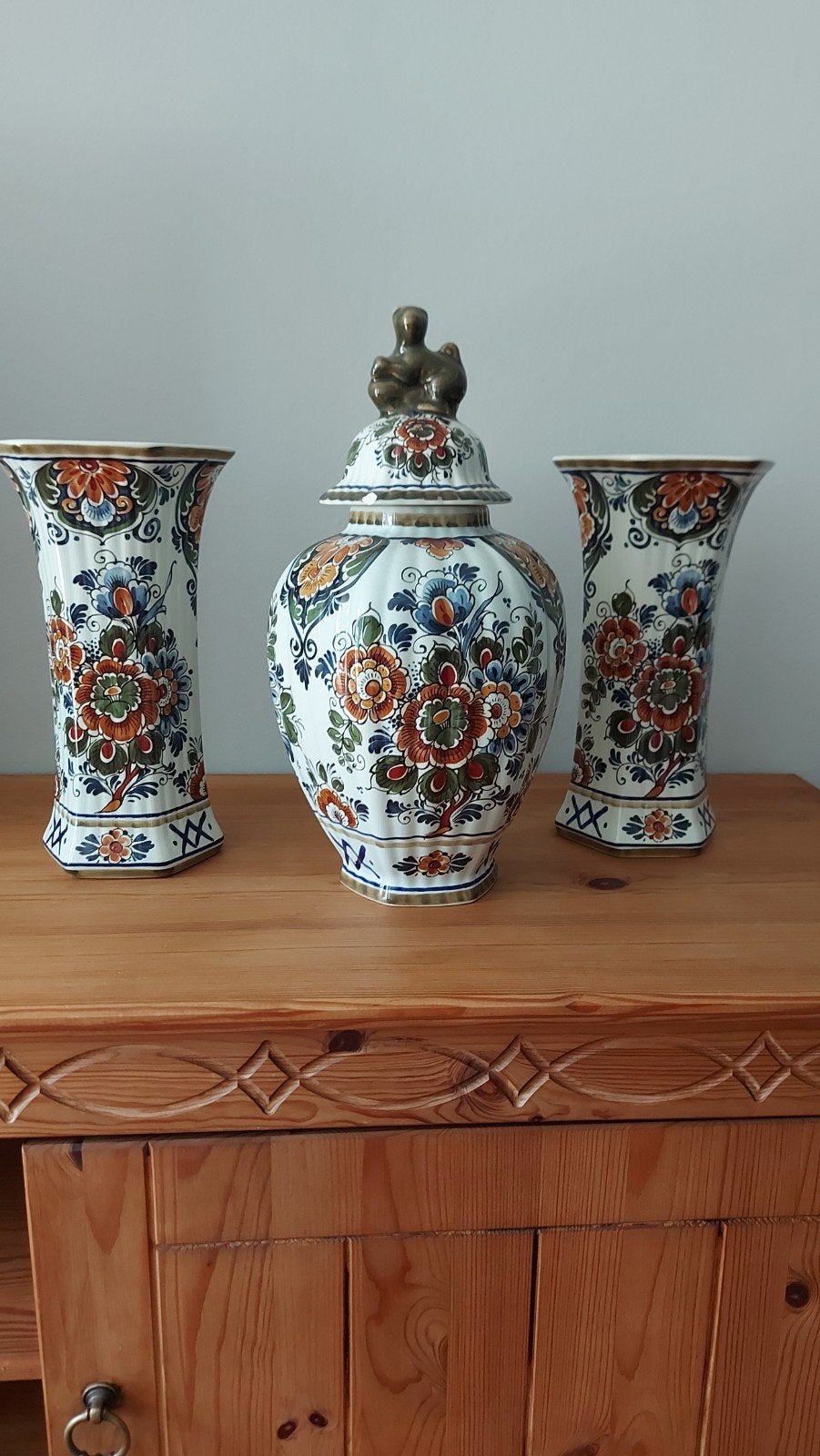 Prachtige Flora Keramiek Delft Polychroom Pottenstel, Ophalen of Verzenden
