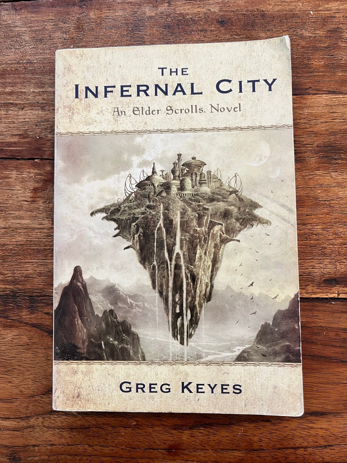 The Infernal City - An Elder Scrolls Novel (Greg Keyes), Ophalen of Verzenden, Gelezen